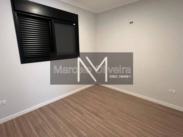 Casa para Venda em São José dos Campos - 4