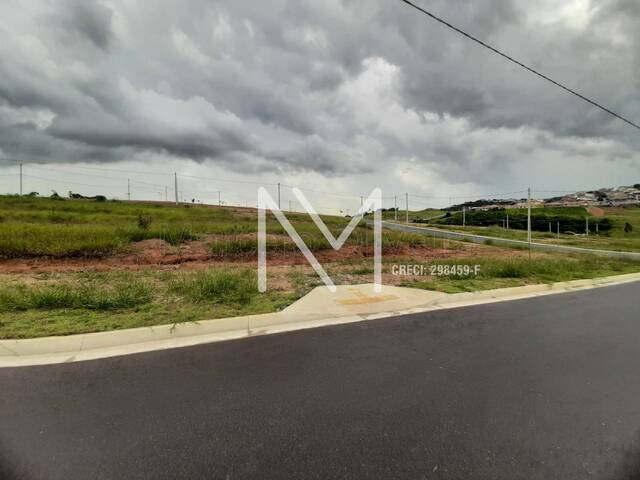 Terreno para Venda em São José dos Campos - 4