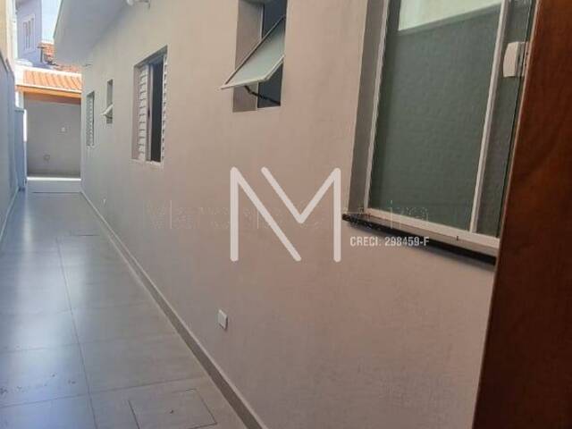 Casa para Venda em São José dos Campos - 5