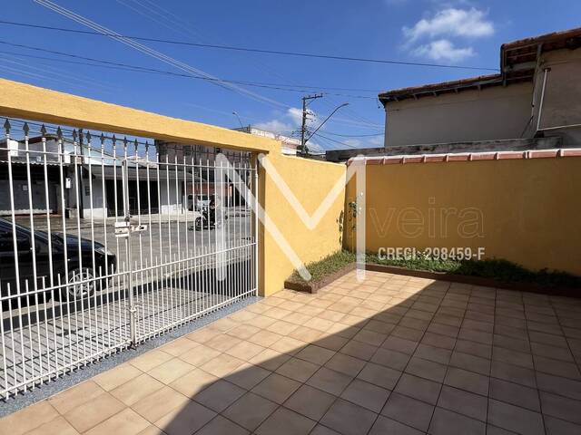 Casa para Venda em São José dos Campos - 4