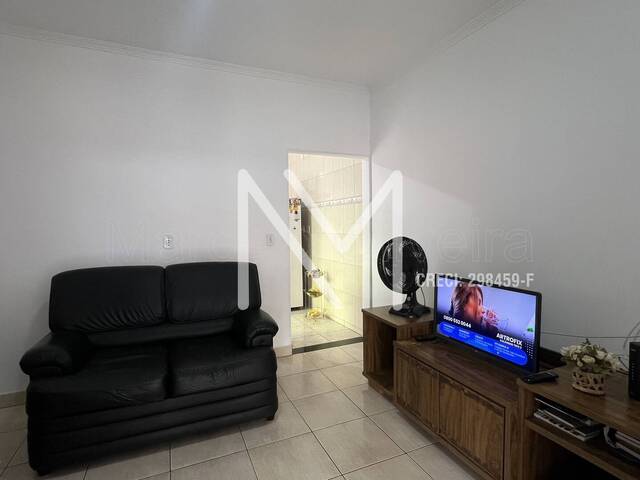 Casa para Venda em São José dos Campos - 4