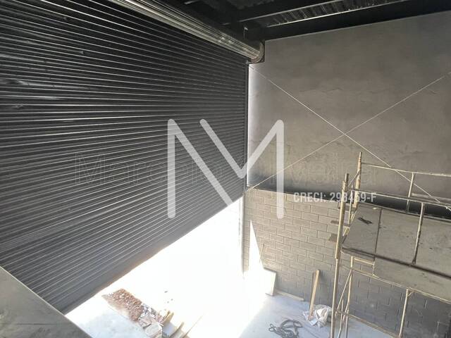 Galpão para Venda em São José dos Campos - 5