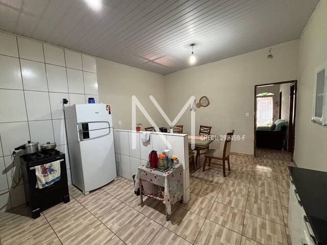 Casa para Venda em São José dos Campos - 5